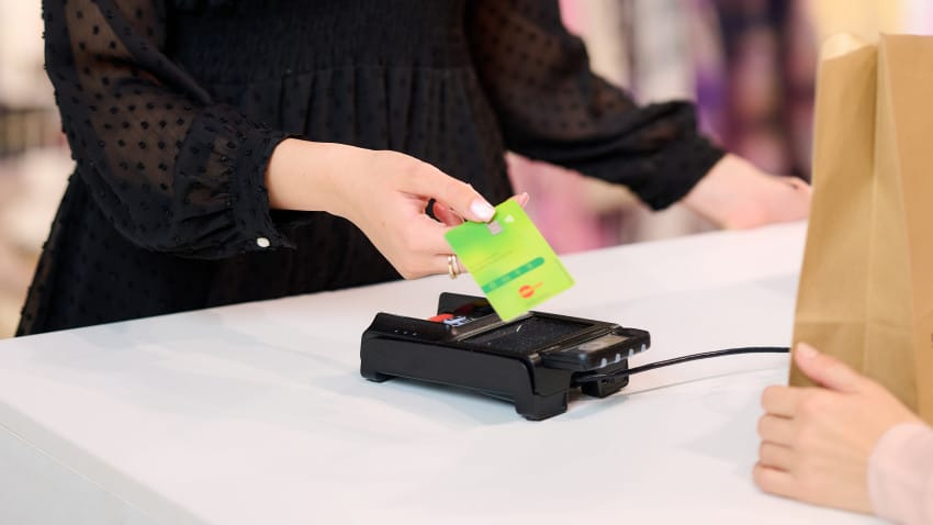 Cardurile cadou devin beneficiul-cheie în programele de recunoaștere a angajaților în 2026